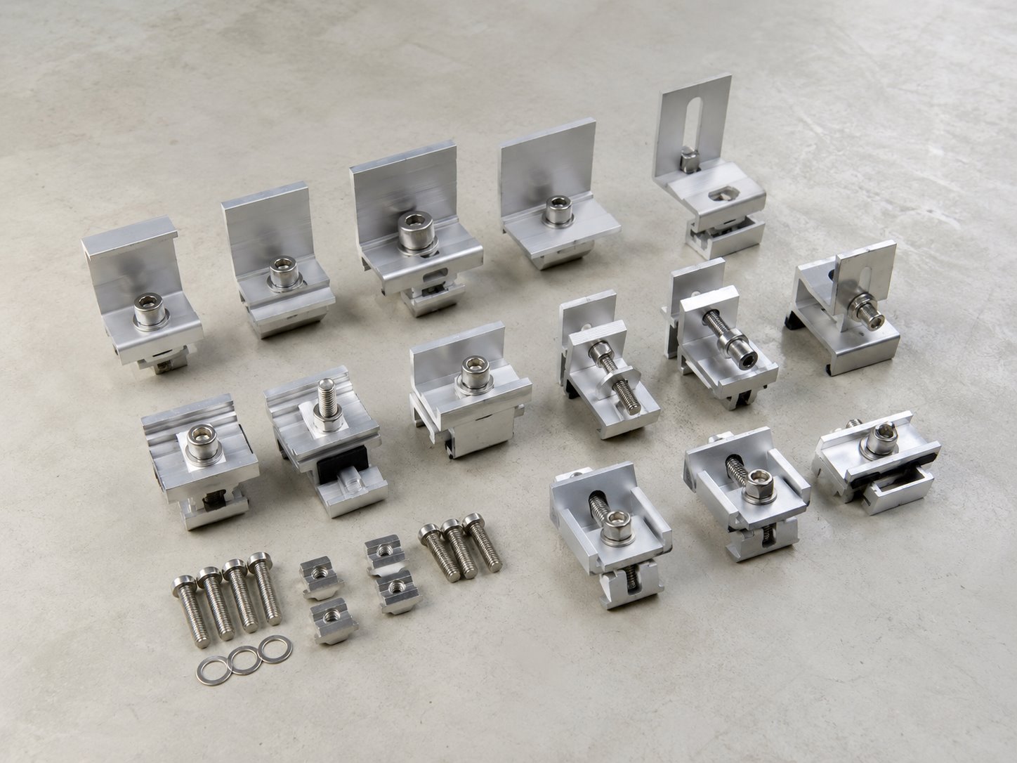 Complete PV mounting brackets and hardware accessories